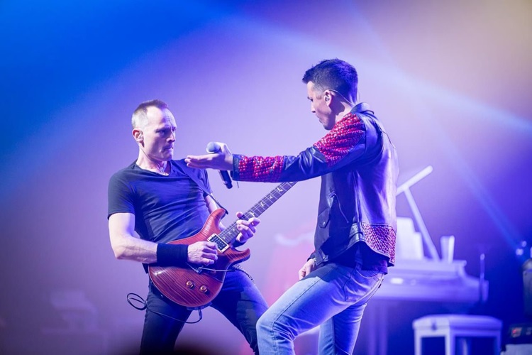 Queen tour 2026 schedule