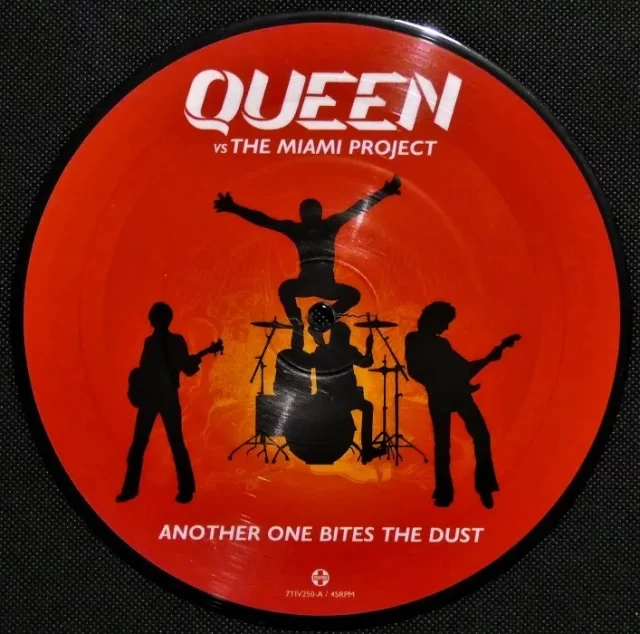 The Singles Collection Volume 4 - Queen France Fanclub